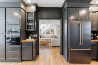 Enjoy effortless island living just steps from everything - photo 7