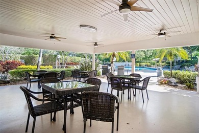 GEORGEOUS CUSTOM DESIGNED, DECORATED AND FURNISHED 3 BED TWO &