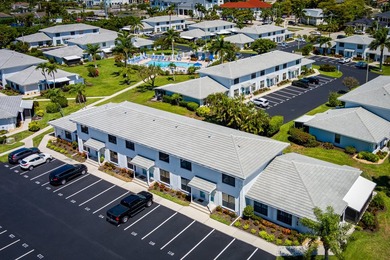 Welcome to this 2 bedroom townhome in San Marco Villas on - photo 27