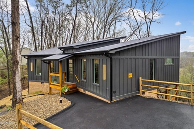 Douglas Lake Home For Sale in Sevierville Tennessee