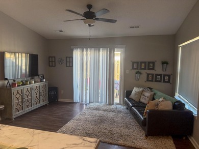 Live the coastal lifestyle on your own terms! This 3BR/2BA home - photo 3