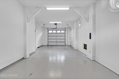 Now is your opportunity to move right in to this ''Turn-key''