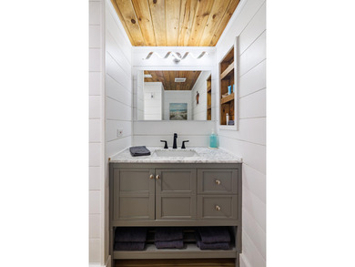 Beautiful lakeside 2-bedroom, 2-bathroom condo--arguably one of - photo 7