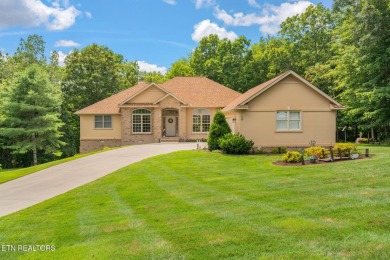 Lake Home For Sale in Crossville, Tennessee