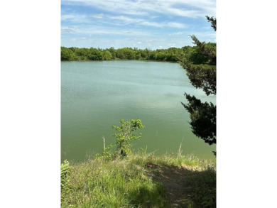 Lake Acreage For Sale in Groesbeck, Texas