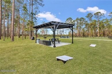 Beautiful home located in the desirable Egrets Pass, a private - photo 24