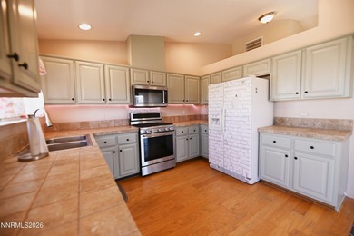 SELLER CREDITS AVAILABLE! Move in ready! This charming three - photo 7