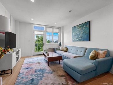 Welcome to Residence 4C at Arista 35, a beautifully appointed - photo 6