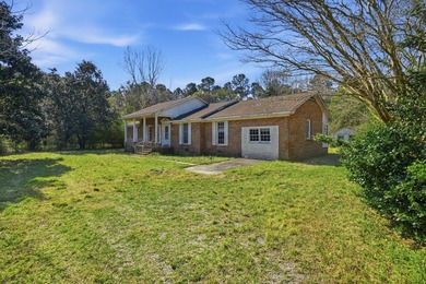 Looking for a private Lowcountry escape with room to grow? This - photo 5