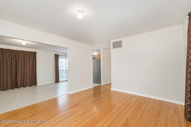 2 FAMILY Home HAS A 3 BEDROOM MAIN Unit & A 1 BEDROOM BASEMENT - photo 13