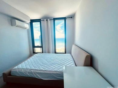 This higher floor (sub-penthouse) 2-bedroom, 2-bathroom unit - photo 5