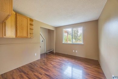 Nestled in the heart of the Olympic Peninsula, this unique 3 - photo 15