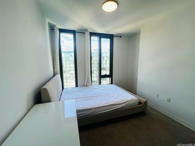 This higher floor (sub-penthouse) 2-bedroom, 2-bathroom unit - photo 6