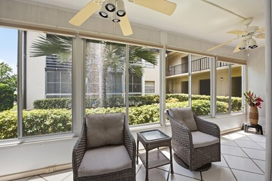 Beautifully updated first-floor condominium offering the perfect - photo 17