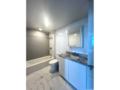 This higher floor (sub-penthouse) 2-bedroom, 2-bathroom unit - photo 8