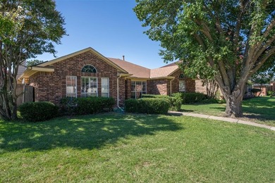 Lake Ray Hubbard Home For Sale in Rowlett Texas