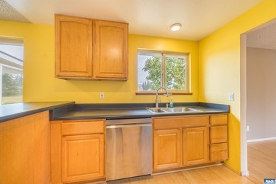 Nestled in the heart of the Olympic Peninsula, this unique 3 - photo 21