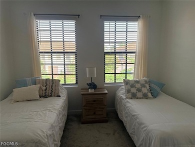 Welcome to this beautifully maintained two-story townhome - photo 27