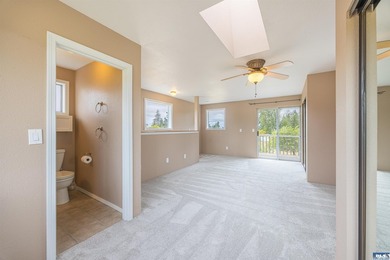 Nestled in the heart of the Olympic Peninsula, this unique 3 - photo 27