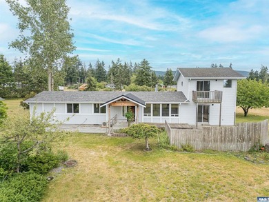 Nestled in the heart of the Olympic Peninsula, this unique 3 - photo 31