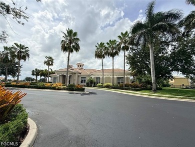 Welcome to this beautifully maintained two-story townhome - photo 34