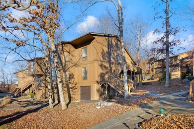 Adorable well cared for upper level 2 bed 2 bath condo located - photo 5