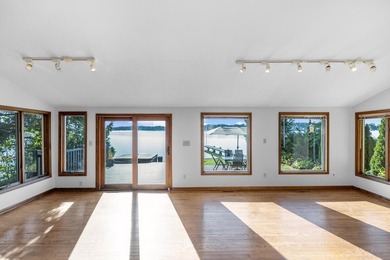 Wake up to open water views and step onto your private Trex deck - photo 3