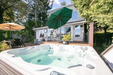 Wake up to open water views and step onto your private Trex deck - photo 8