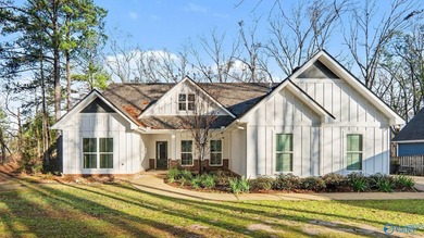 Lake Tuscaloosa Home For Sale in Northport AL