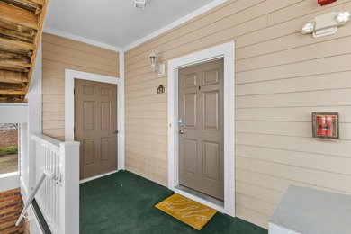 Beautifully updated and fully furnished 2-bedroom, 2-bath - photo 4