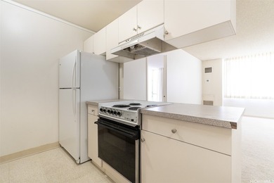 Welcome to Harbour Ridge in desirable Salt Lake! This 2-bedroom - photo 7