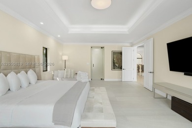 Experience luxury waterfront living in the heart of Las Olas - photo 18