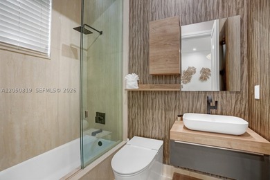Experience luxury waterfront living in the heart of Las Olas - photo 24