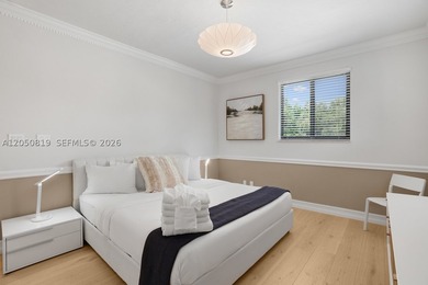 Experience luxury waterfront living in the heart of Las Olas - photo 28