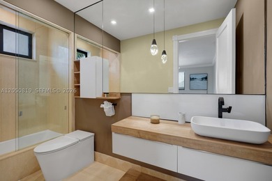 Experience luxury waterfront living in the heart of Las Olas - photo 29