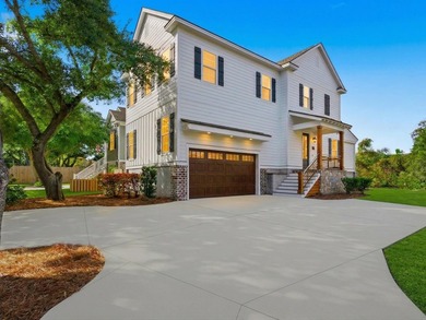 Lake Home For Sale in Murrells Inlet, South Carolina