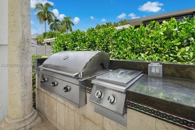 Experience luxury waterfront living in the heart of Las Olas - photo 36