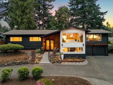 Lake Home For Sale in Lake Oswego, Oregon