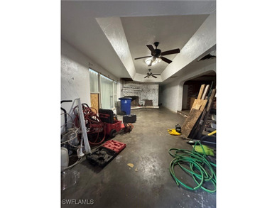 Charming fixer-upper on a corner lot in a rapidly developing - photo 4