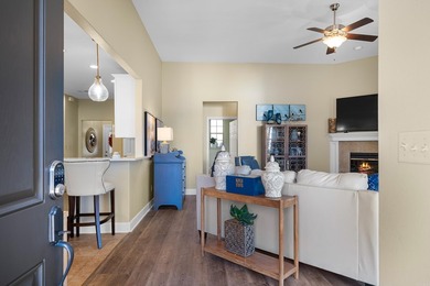 $50,000 of recent cosmetic upgrades! Definitely move-in ready! - photo 8