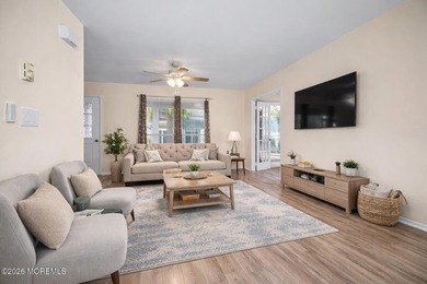 Welcome to our Home! Move Right In to this Pristine, Oxford - photo 3