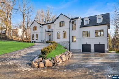 Welcome to a rare opportunity - a brand new construction luxury - photo 4