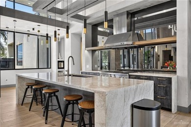 Stunning modern luxury home located in a gated subdivision in - photo 8