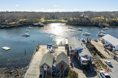 After 30+ years Shaw's Wharf and Lobster is For Sale. This - photo 12