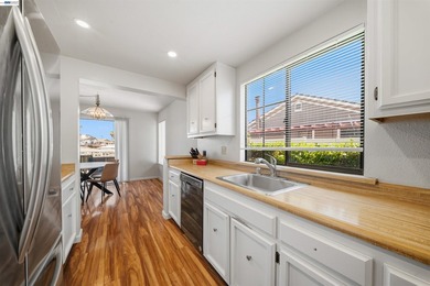 Waterfront living at its best! This 2 bed, 2.5 bath townhome - photo 13