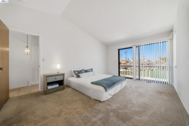 Waterfront living at its best! This 2 bed, 2.5 bath townhome - photo 18