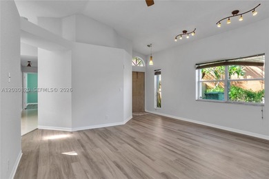 Superb one-story waterfront home in west central Pembroke Pines - photo 18
