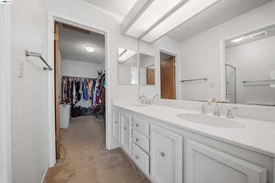 Waterfront living at its best! This 2 bed, 2.5 bath townhome - photo 22