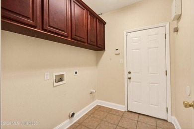 BEAUTIFUL FRENCH COUNTRY HOME WITH OPEN FLOWING FLOORPLAN AND - photo 30