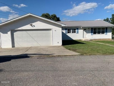 Douglas Lake Home For Sale in Newport Tennessee